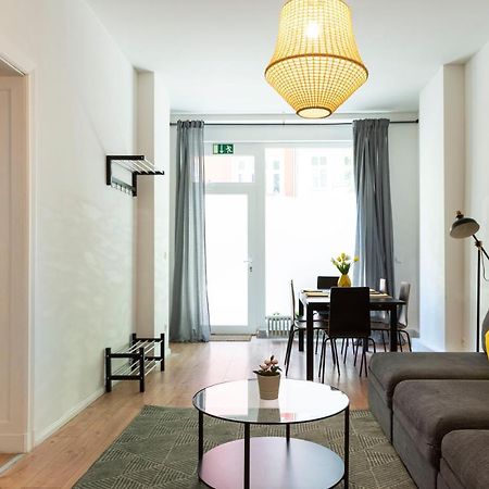 Freshly Renovated 2Br&Lr+Walk-In Rainshower Apartamento Berlim Exterior foto