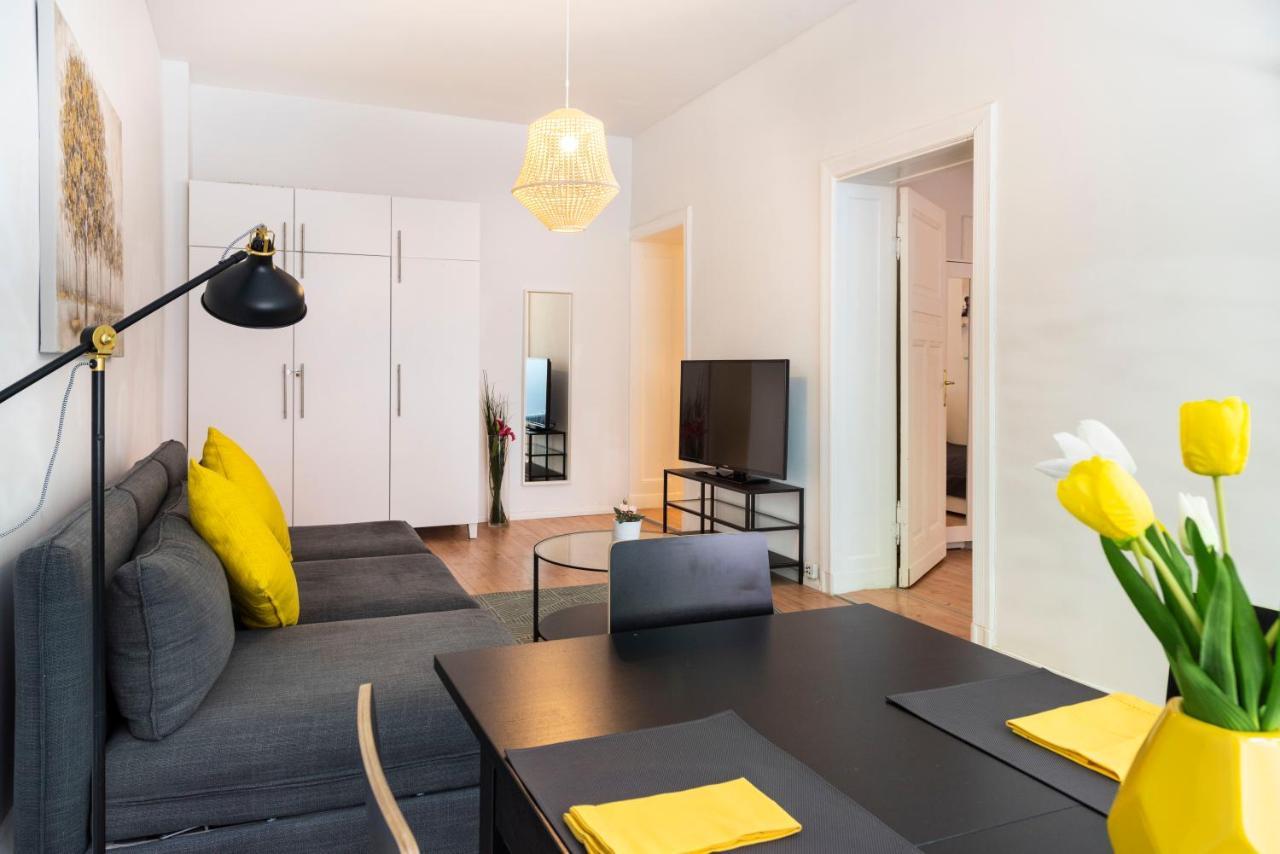 Freshly Renovated 2Br&Lr+Walk-In Rainshower Apartamento Berlim Exterior foto
