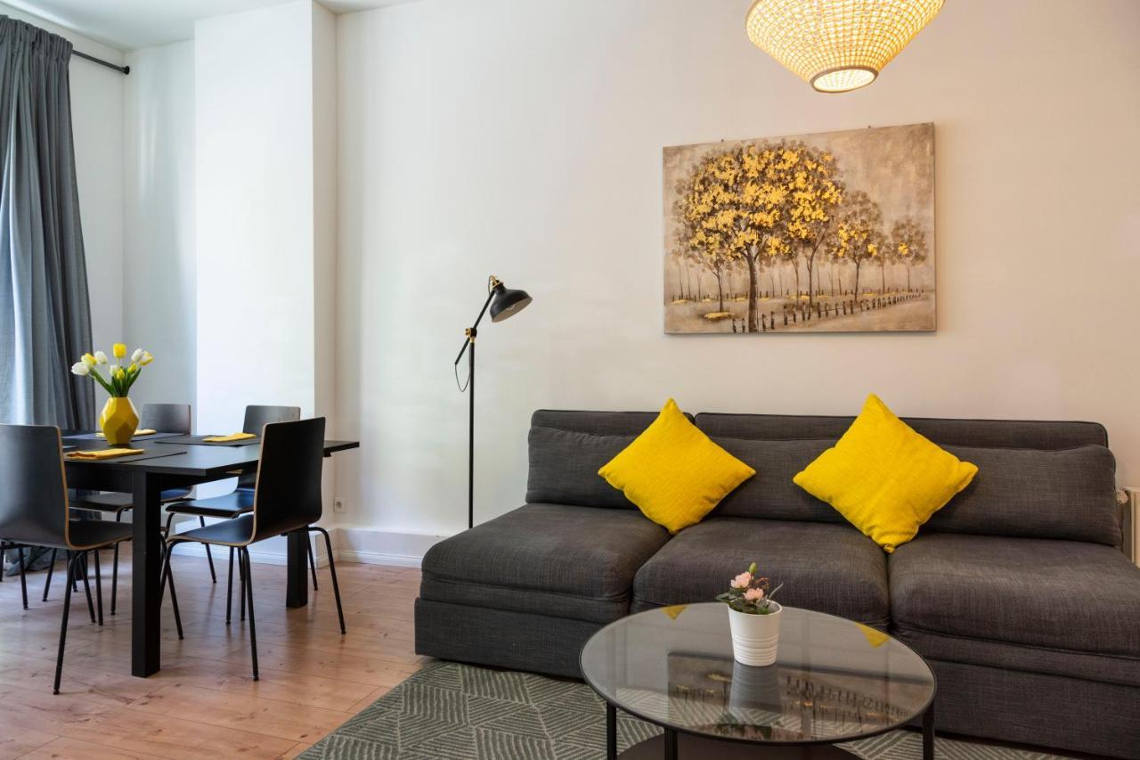 Freshly Renovated 2Br&Lr+Walk-In Rainshower Apartamento Berlim Exterior foto
